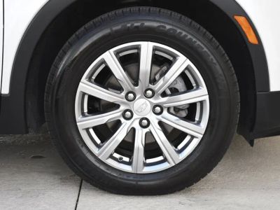 2023 Cadillac XT4 — photo 32 view