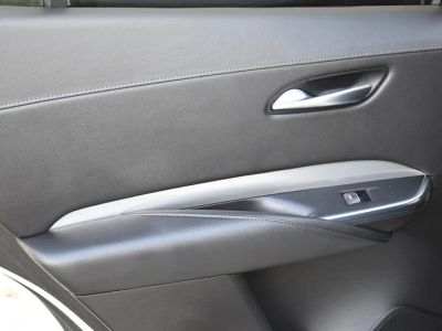 2023 Cadillac XT4 — photo 25 view