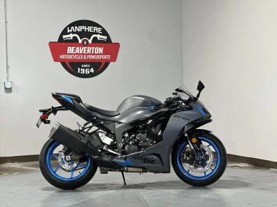 2026 Kawasaki Ninja ZX-6R - Photo 1