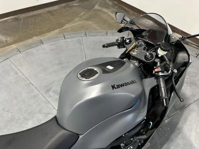 2026 Kawasaki Ninja ZX-6R - Photo 14