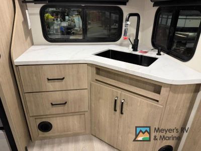 2026 Grand Design Imagine XLS - Photo 12