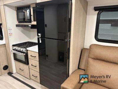 2026 Grand Design Imagine XLS - Photo 9