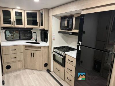 2026 Grand Design Imagine XLS - Photo 8