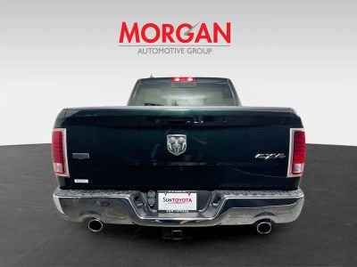 2017 Ram 1500 — interior view