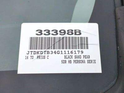 2016 Toyota Prius c - Photo 15