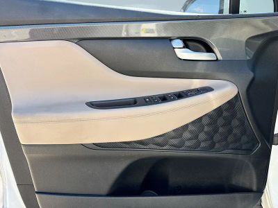 2022 Hyundai Santa Fe — photo 21 view