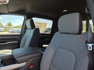2026 Ram 1500 — photo 11 view