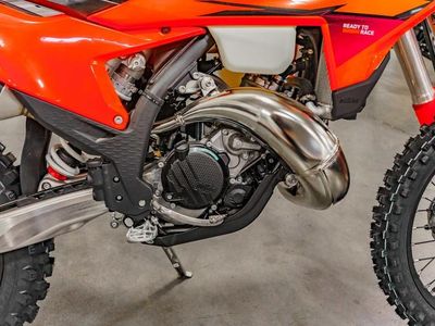 2026 KTM 150 XC-W - Photo 11