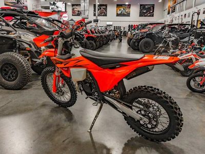 2026 KTM 150 XC-W - Photo 5