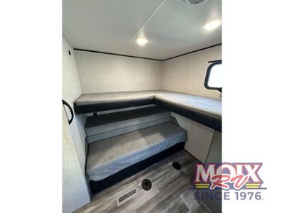 2025 Jayco Jay Flight SLX - Photo 22
