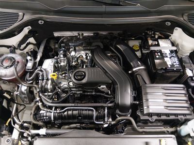 2024 Volkswagen Taos - Photo 9