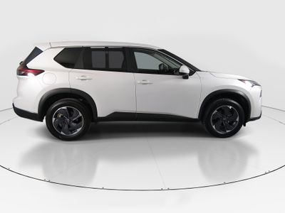 2024 Nissan Rogue — photo 8 view