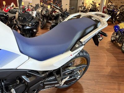 2025 Honda Transalp - Photo 10
