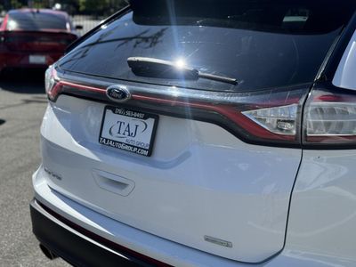 2016 Ford Edge - Photo 21