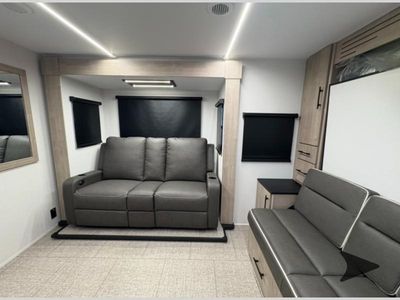 2026 Grand Design Imagine XLS - Photo 14