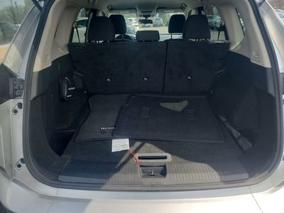 2024 Nissan Rogue S - Photo 1