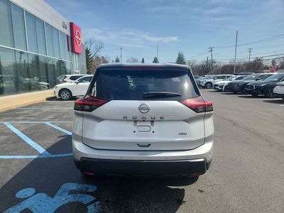2024 Nissan Rogue S - Photo 6