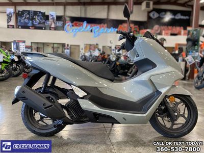 2025 Honda PCX - Photo 5