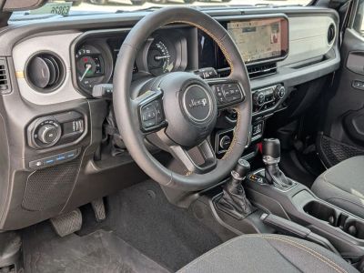 2024 Jeep Wrangler — photo 26 view
