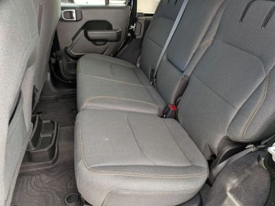 2024 Jeep Wrangler — photo 19 view