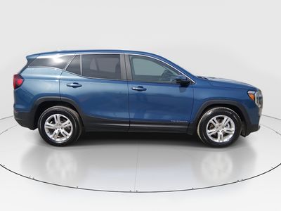 2024 GMC Terrain — photo 8 view