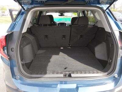 2024 GMC Terrain — photo 11 view