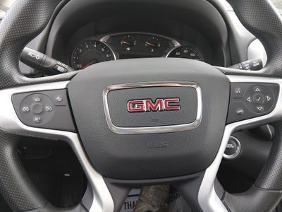 2024 GMC Terrain — photo 12 view