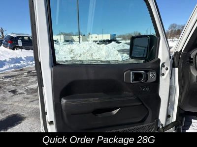 2020 Jeep Wrangler Unlimited Sahara - Photo 12