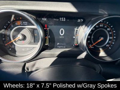 2020 Jeep Wrangler Unlimited Sahara - Photo 17