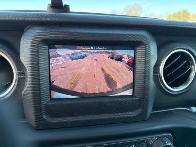 2020 Jeep Wrangler Unlimited Sahara - Photo 20