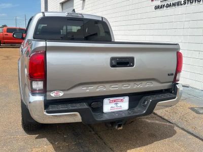 2021 Toyota Tacoma - Photo 28