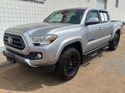 2021 Toyota Tacoma - Photo 1