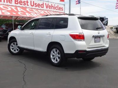 2012 Toyota Highlander — photo 10 view