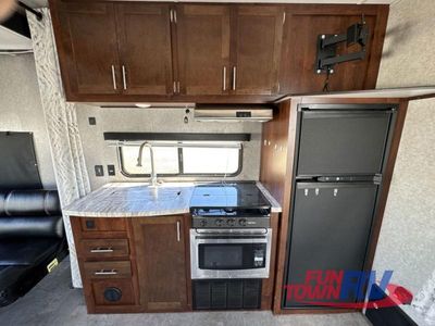 2019 Forest River RV Vengeance - Photo 15
