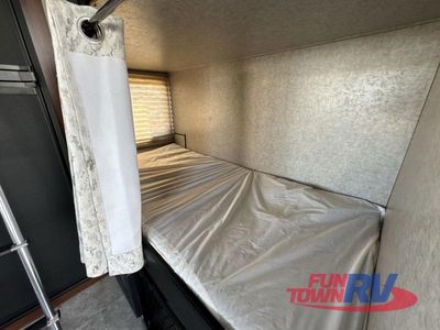 2019 Forest River RV Vengeance - Photo 18