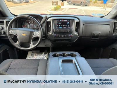 2017 Chevrolet Silverado 1500 - Photo 3