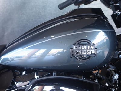 2026 Harley-Davidson FLHXL - Street Glide Limited - Photo 11