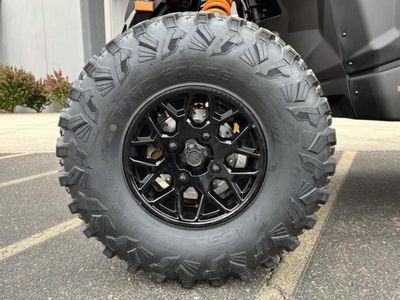 2026 Can-Am Maverick X3 MAX RS Turbo Scandi Blue & Orange Crush — photo 11 view