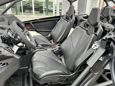 2026 Can-Am Maverick X3 MAX RS Turbo Scandi Blue & Orange Crush — photo 9 view