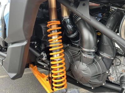 2026 Can-Am Maverick X3 MAX RS Turbo Scandi Blue & Orange Crush — photo 14 view