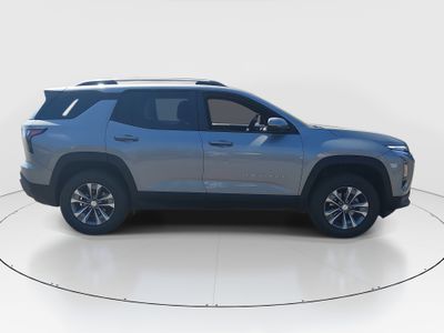 2025 Chevrolet Equinox - Photo 8