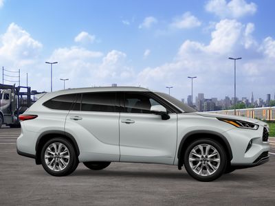 2026 Toyota Highlander Hybrid - Photo 15