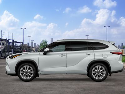 2026 Toyota Highlander Hybrid - Photo 6