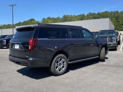 2026 Ford Expedition - Photo 3