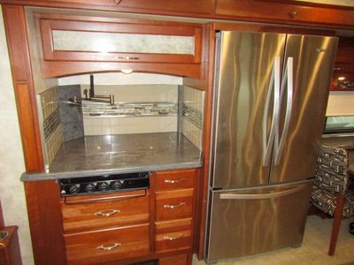 2017 Winnebago JOURNEY - Photo 10
