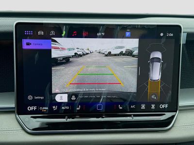 2026 Volkswagen Tiguan — photo 13 view