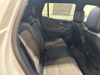 2026 Chevrolet Equinox — photo 14 view