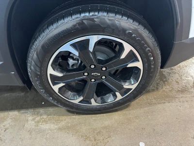 2026 Chevrolet Equinox — photo 16 view
