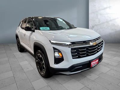 2026 Chevrolet Equinox — photo 8 view