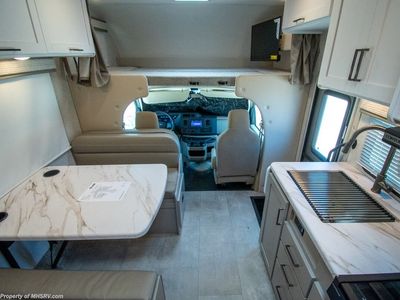 2026 Thor Motor Coach Quantum - Photo 3